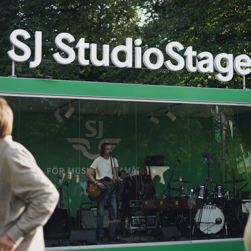 SJ Studio stage Way out west