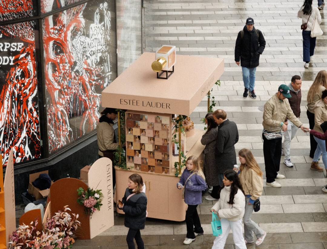 Estée Lauder kaffevagn sergels torg