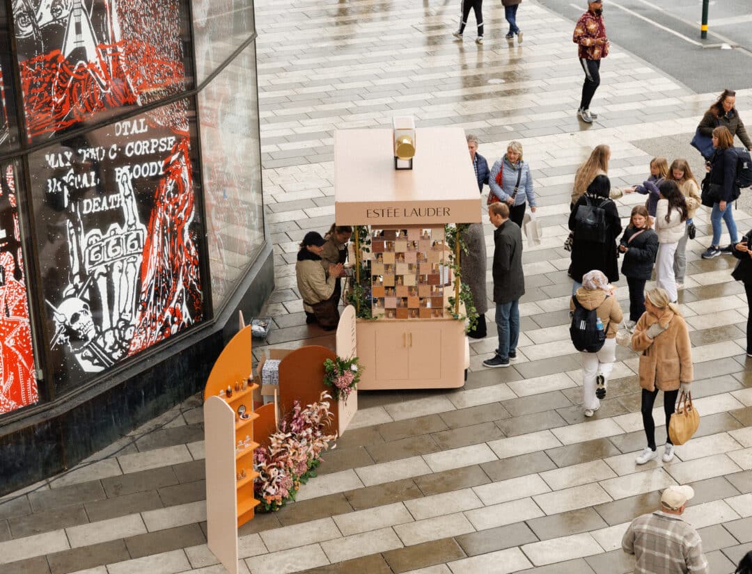 Estée Lauder kaffevagn sergels torg