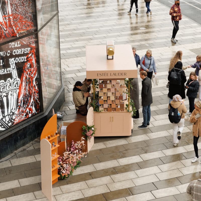 Estée Lauder kaffevagn sergels torg