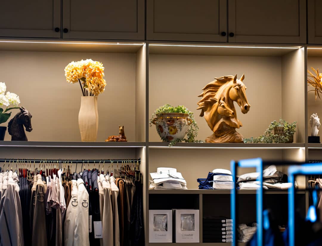 Dressyrbutiken butiksinredning